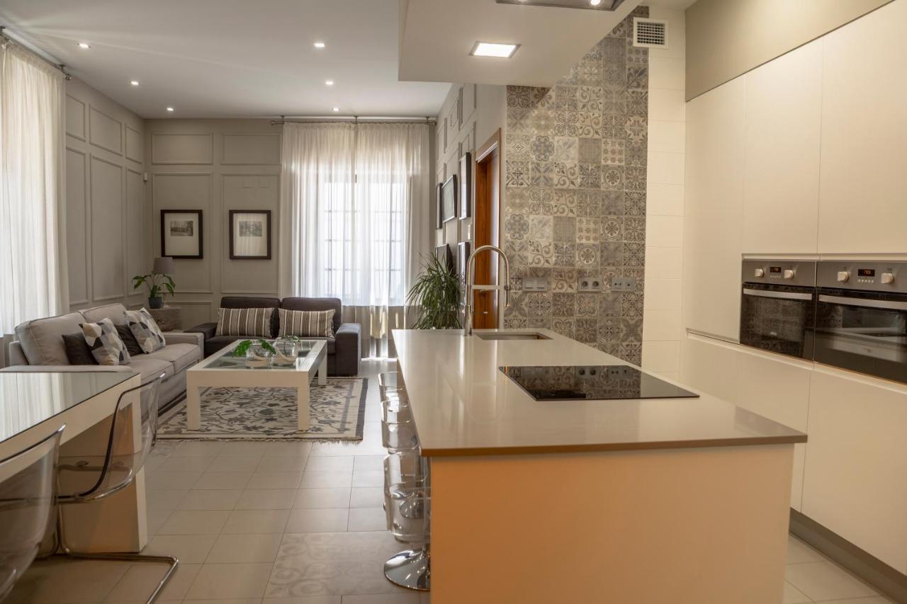 Md Casa Palacio Munoz Chaves Siglo XVIII Caceres Bagian luar foto